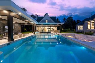 Escape Family 6BR5BA DennisPOOLSPAOPEN20thAPril - 4