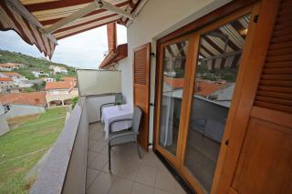 Apartment with A - C in Mali Iz-Insel Iz 53442 - 5