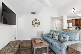 706 Barrington Park - 9