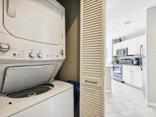 705 Barrington Park - 1