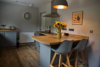 Converted Stables at Peaceful Family Farm Stay - 3