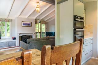 Old Orchards Lodge - Woodland Retreat at the edge of Cartmel - 1