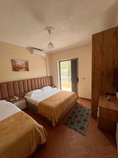 Kapo Apartments - Gjirokastër - 9