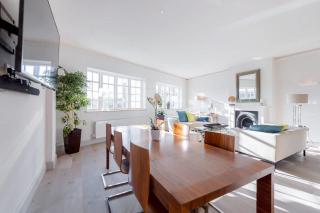 Modern Stylish 2bed2bath close to Kings Road - 4