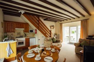 Stable Cottage at Scolton Cottages - Indoor pool - 3