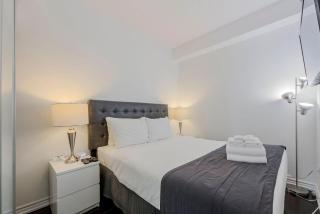 Lovely 2Br Condo with Fabulous View in Downtown Toronto - 7