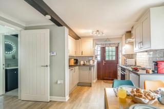 2 Bed in Broad Haven oc-c27962 - 7