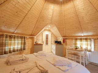 Little Luxe Lodges 2 - 3
