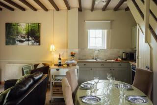 Coach House Cottage at Scolton - Indoor pool - 6