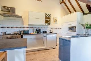 3 Bed in Cantref oc-w32630 - 4