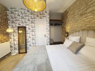 Gîte 6p with private Jacuzzi & terrace on green domain - La Campanule - 6