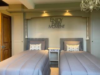 Farm Cottage Retreat - 3