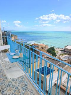 Belvedere & Blu by Biddizzi Rari - Vista mare mozzafiato in centro storico - Sciacca - 9