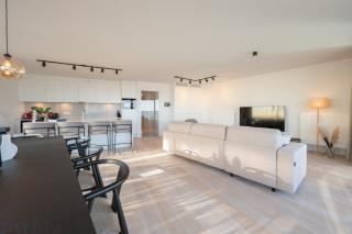 Seaview Apartment with Parking & Balcony - 1