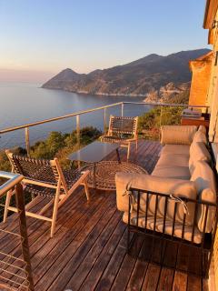 Large period house with panoramic view - 0