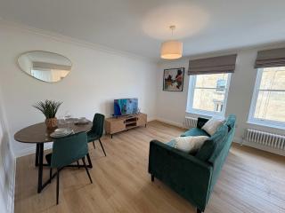 Alma Vale Flat 2B - 0