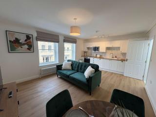Alma Vale Flat 2B - 7
