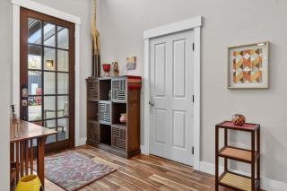 Ember & Oak Bungalow - 5
