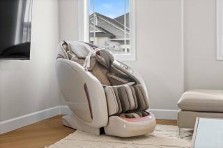 Carrington 4BR Home near Calgary Airport – Water Views, Games Room, Massage Chair, EV Garage - 6