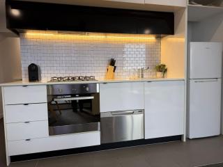 Champagne Lounge 2BR Melb Pool - 7