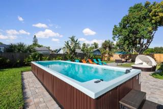 Fancy Retreat - Luxury-Pool-BBQ-Karaoke - 8