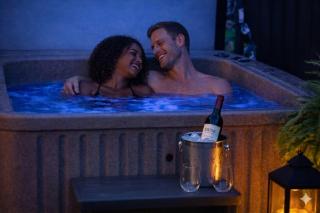 Rooftop Container with Hot Tub Fire Pit in a Quiet Neigbhorhood 15 min from Franklinton & 19 mins to the Bogue Chitto State Park - 8