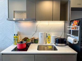 Central Bangkok New Condo Walk to Siam Paragon - Pratunam - 2