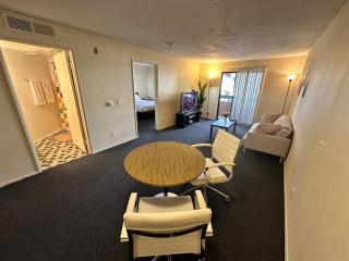 Steps from UCLA Westwood 1 Bd 1Ba - 2