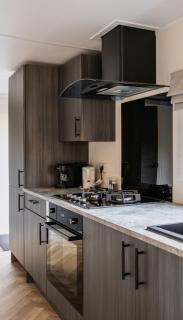 Chalet met 3 slaapkamers in bosrijke omgeving - 8