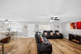 Beautiful 4-2 house, minutes from Busch Gardens - 7