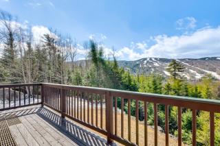 White Mtn Adventure Hub! Group Escape w/ Views - 0