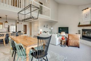 White Mtn Adventure Hub! Group Escape w/ Views - 4
