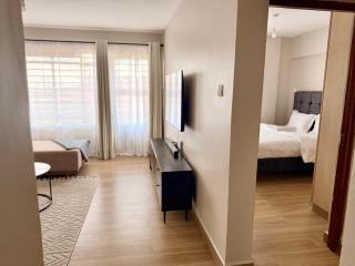 2 Bedroom TRM Drve - 2 Minutes Walk to TRM Mall - 5