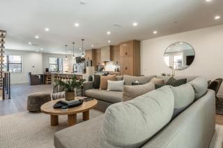 New Luxury 4BR /3BA Obsidian Reserve #88 – Private Hot Tub & Sauna, 2-Car Garage, gr8 Views! - 7