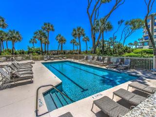6401 Hampton Place - 6