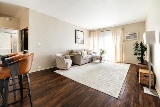 Elegant 1 BR apartment - 6