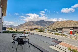 Lake & Mountain Views | 1BR + Parking - 3