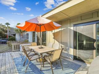 604 Queens Grant - 5
