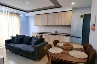 Sunflowers Apartment - 2