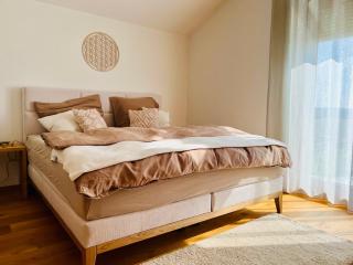Luxuriöses Haus mit Pool Wellness Sauna Entspannungsraum - 5