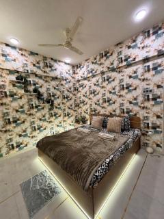 Luxe Loft Balewadi private stay - 2