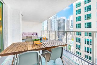 Brickell Bay Condo with Huge Balcony and Pool - 9