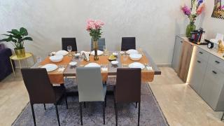 Modern 2-3BR, 2-3BA Apartment with Sunny Balcony & Walk-In Closet, Premium Stay in Maârif - Casablanca - 1