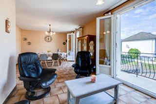 Logement pour Professionnel, 3 chambres, 6 pers, Parking, Jardin & Wi-Fi - 1