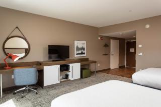 Hampton Inn & Suites St. George - 2