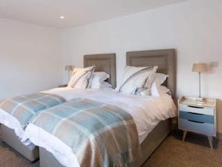 Franks- 2nd Floor Apt-2 Bath-Cowes Centre-Sleeps 4 - 7