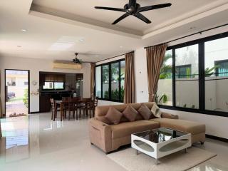 Elegant 3BR Villa with Private Pool, Rawai Phuket - 9