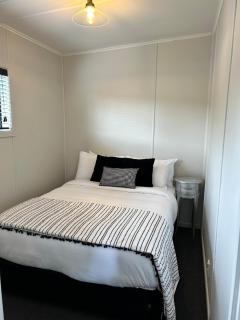 Classic Te Anau- Short walk to Town Centre & Lake - 5