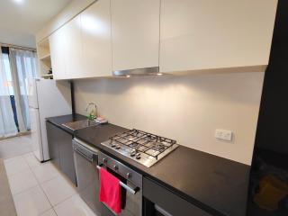 Stunning Luxury Corinthia Apartment with Sky Pool , Gym , Sauna - 5