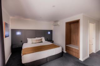 Shipwrights Arms Hotel - 7